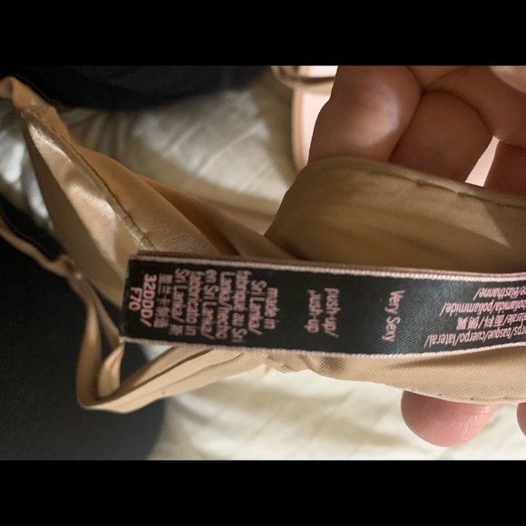 Victoria’s Secret Very Sexy push up - Picture 5 of 5